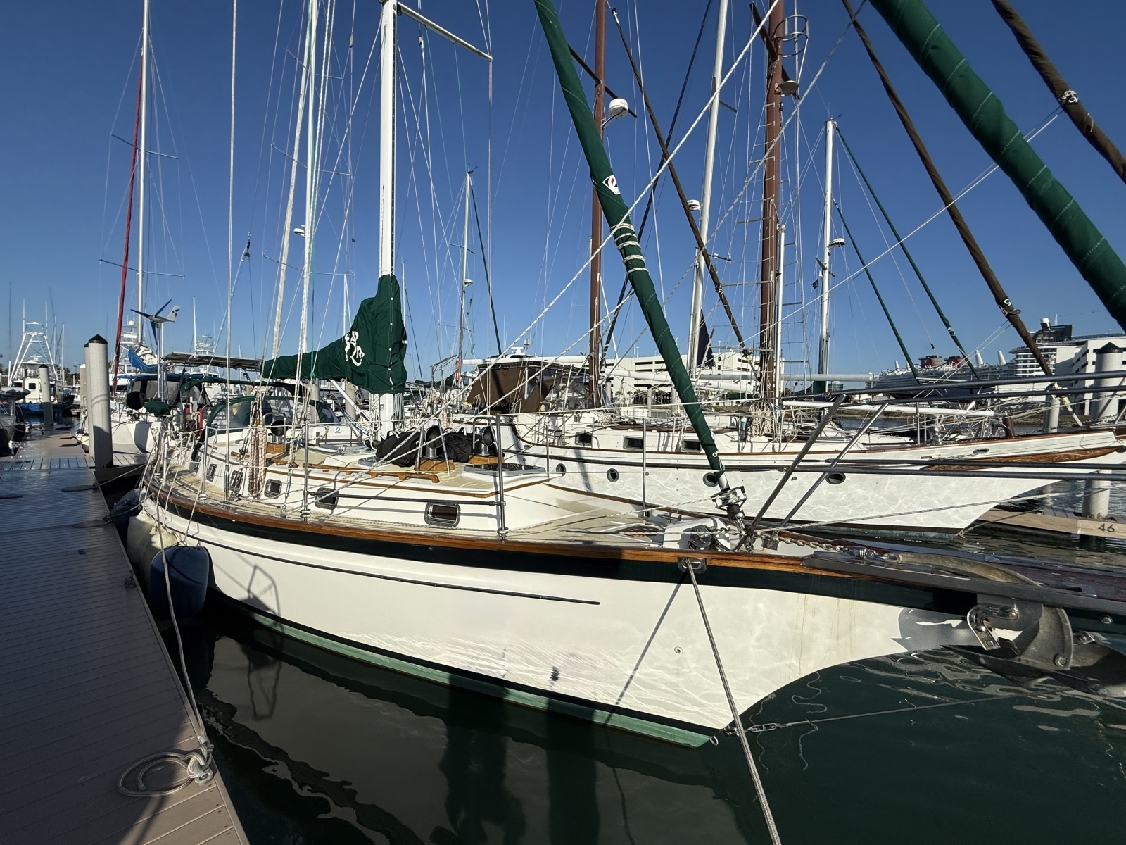 Coralia 42ft Cabo Rico Yacht For Sale