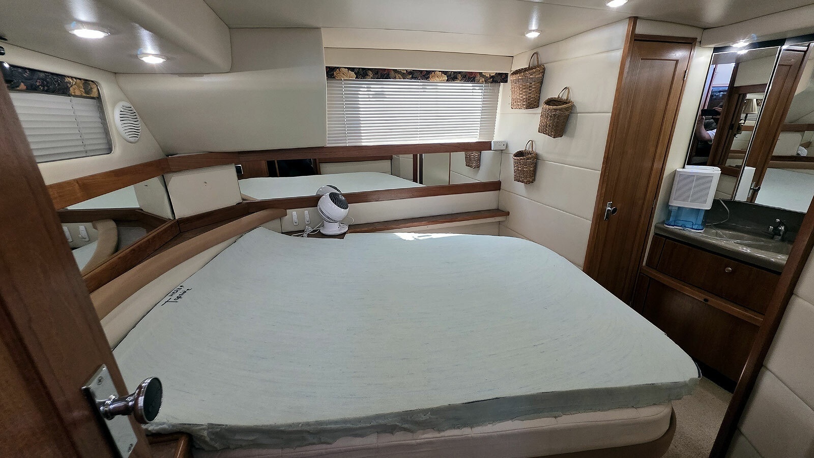 Master Stateroom Aft