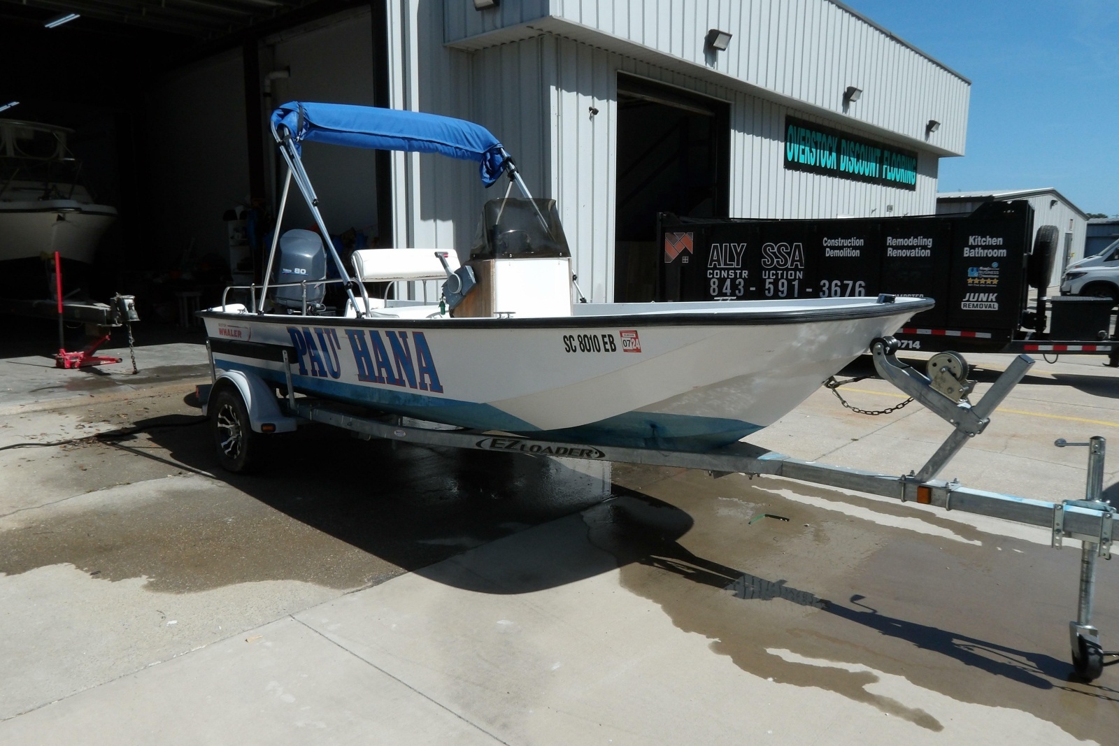 17ft Boston Whaler Yacht For Sale