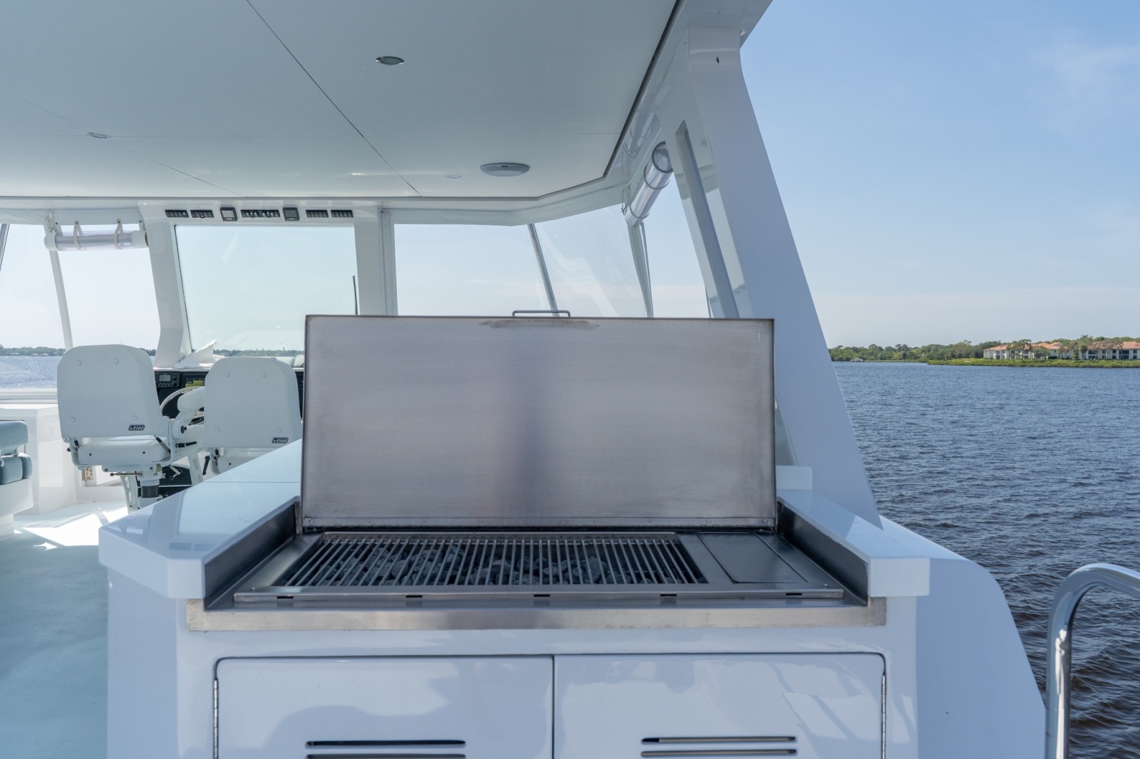 Two Oceans 555- 