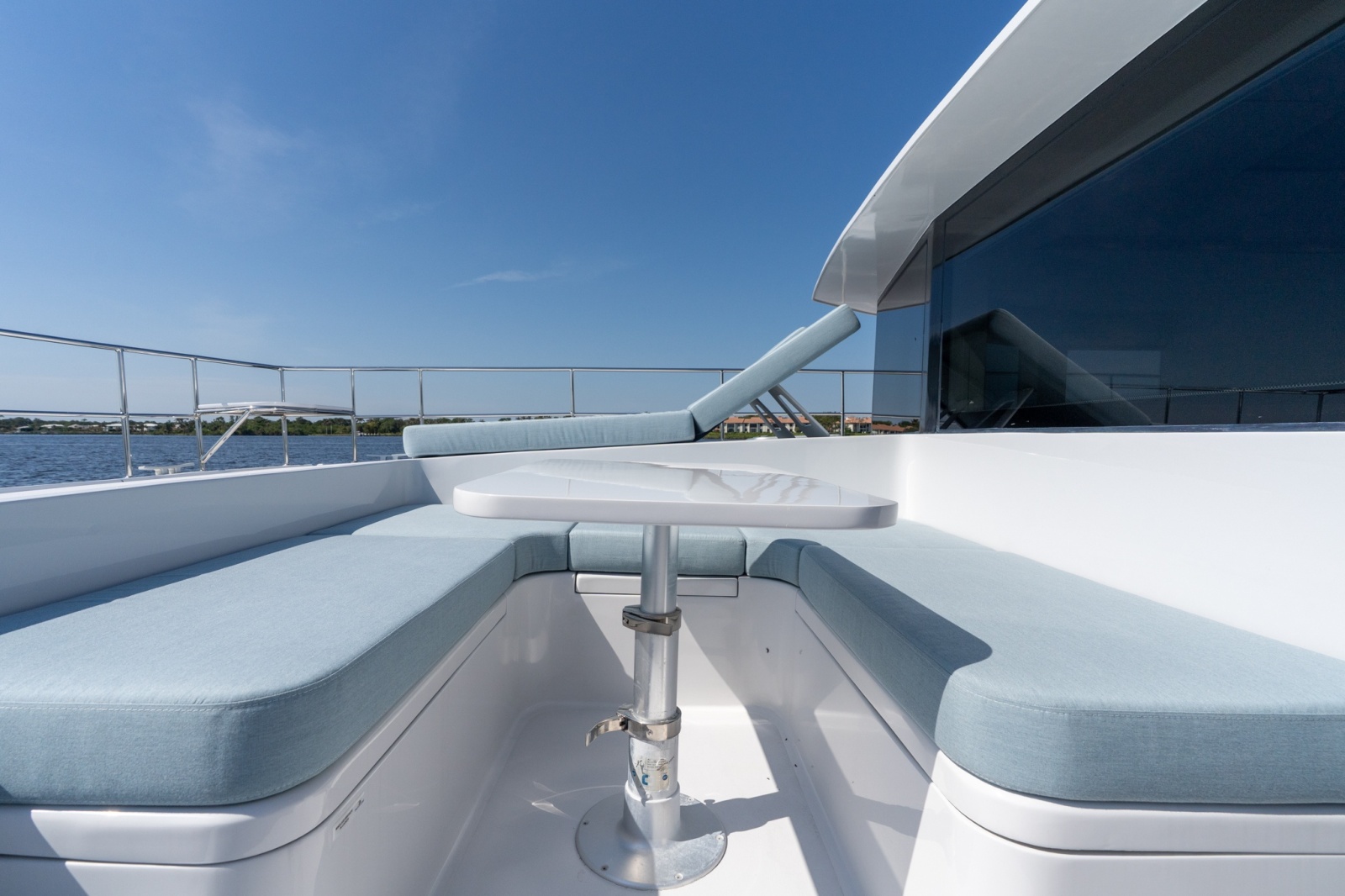 Two Oceans 555- 