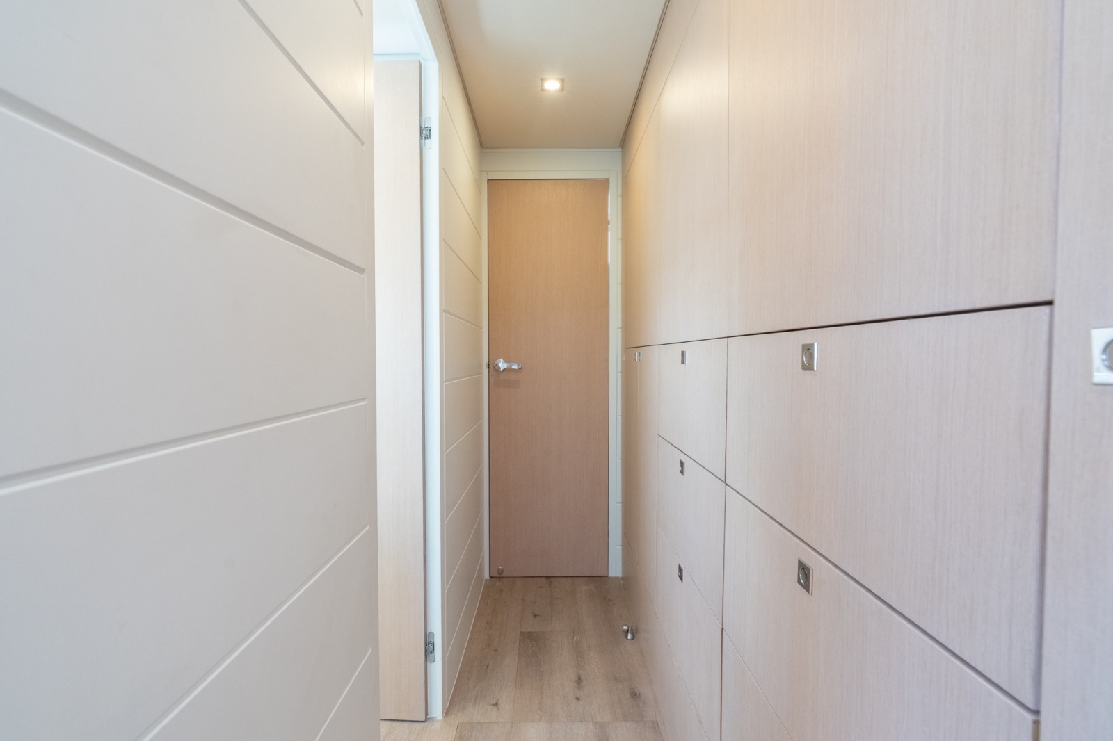 Two Oceans 555- 