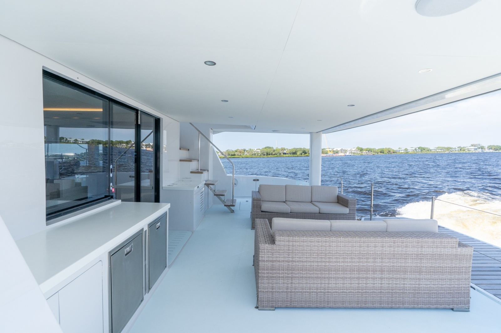 Two Oceans 555- 
