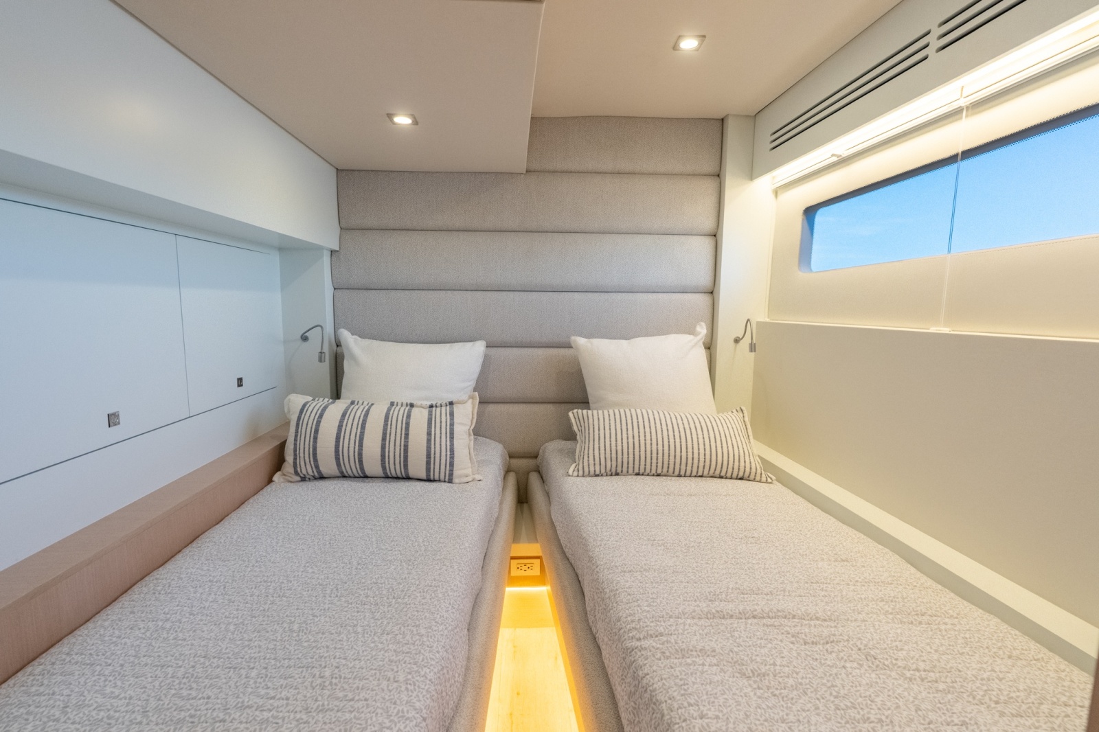 Two Oceans 555- 