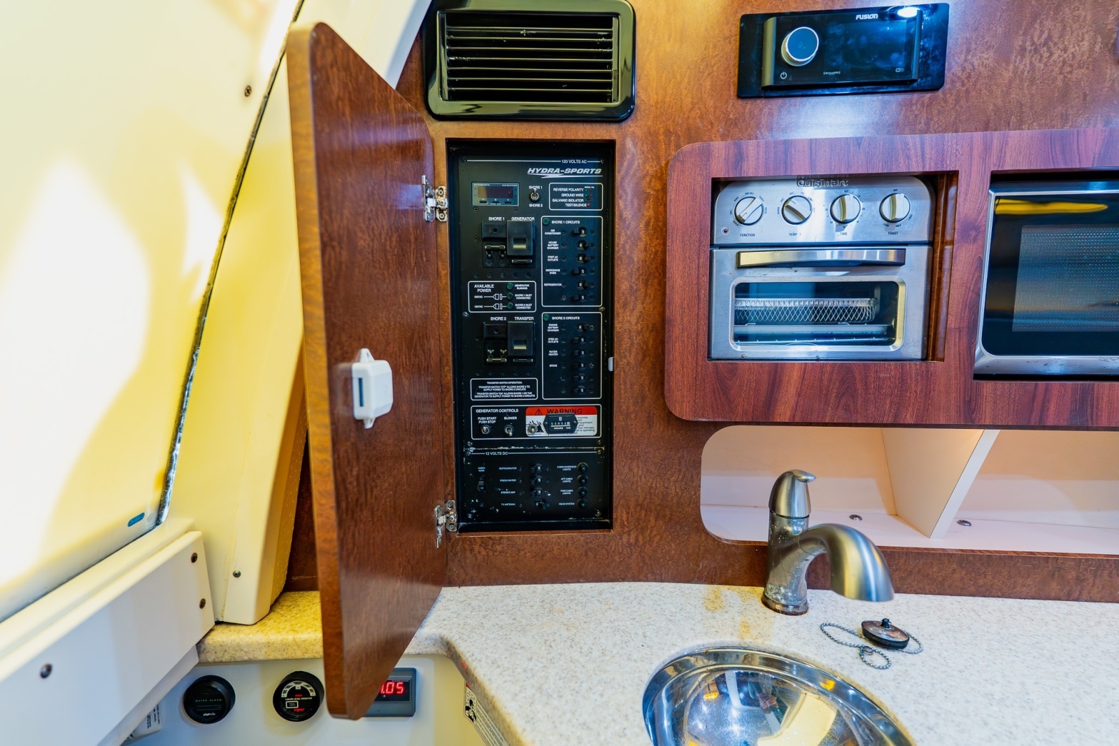 34ft Hydra Sports Yacht For Sale