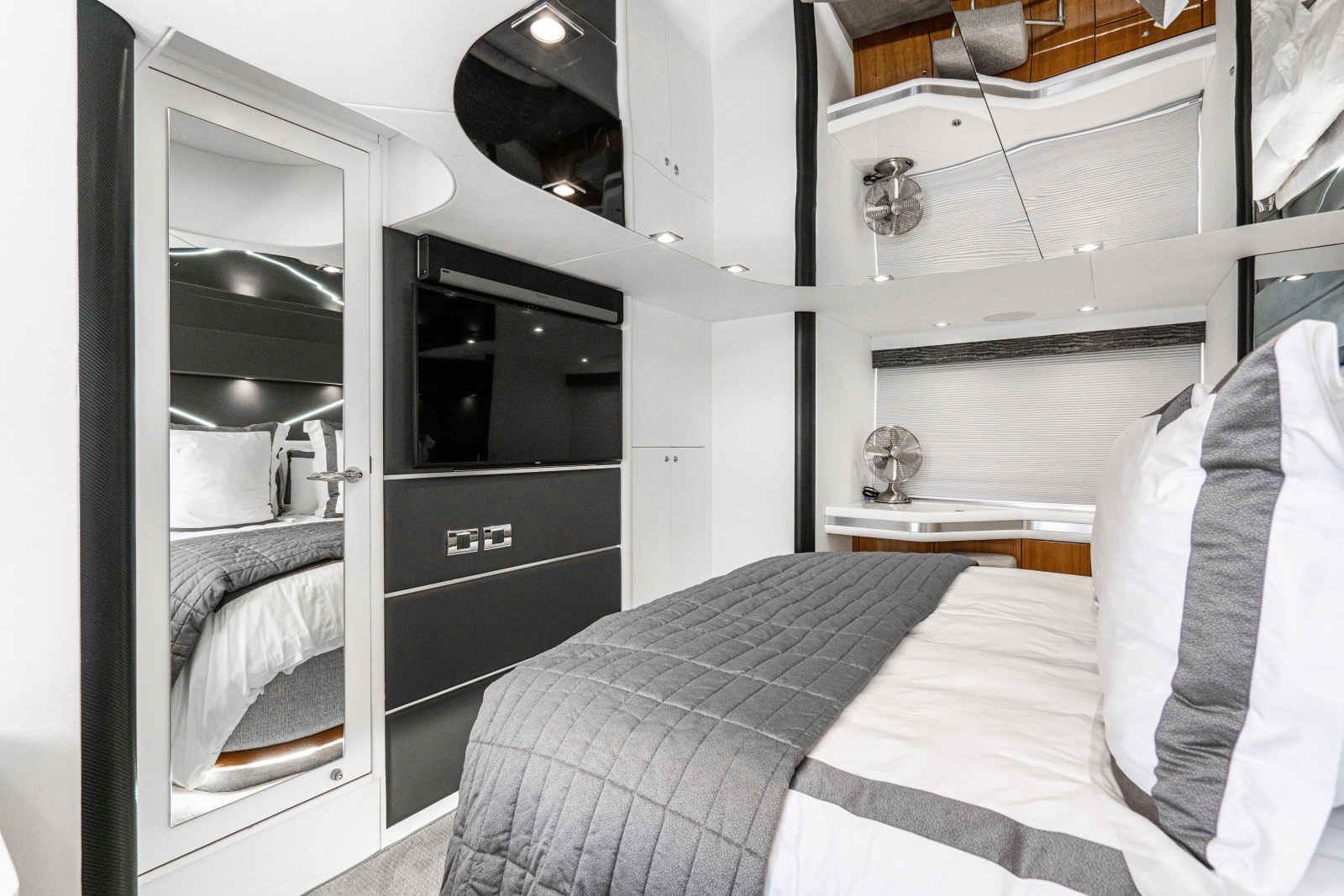 SWEET T 68ft Sunseeker Yacht For Sale