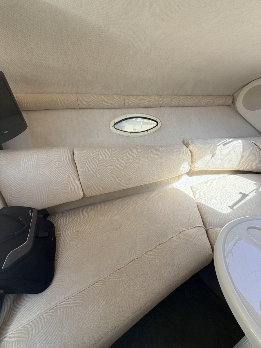 27ft Sea Ray Yacht For Sale