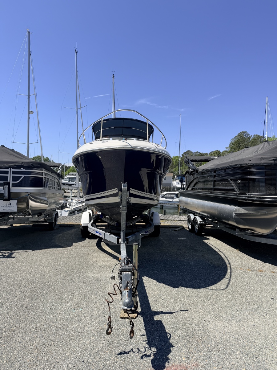 27' 2007 Sea Ray 250 Amberjack