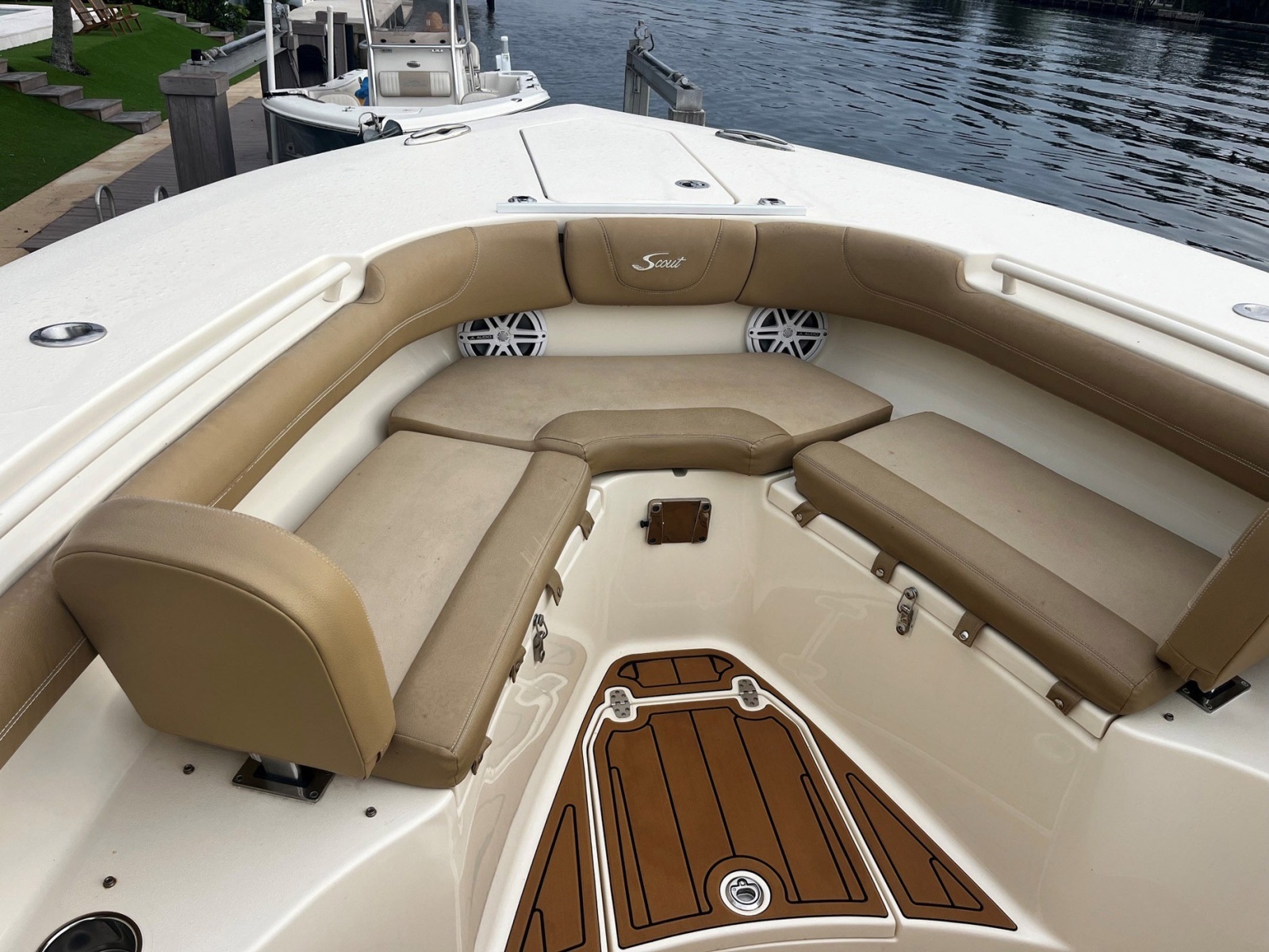 2017 Scout 300 LXF