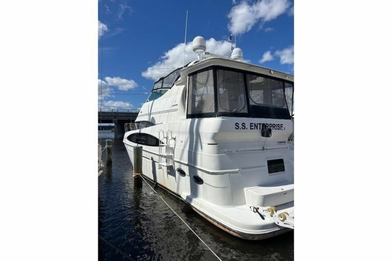 46ft Carver Yacht For Sale