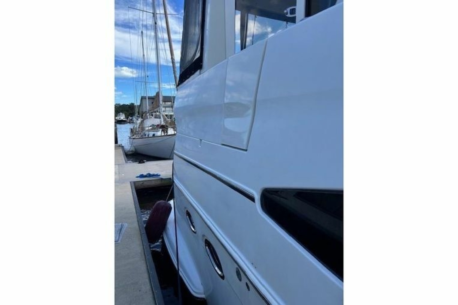 46ft Carver Yacht For Sale