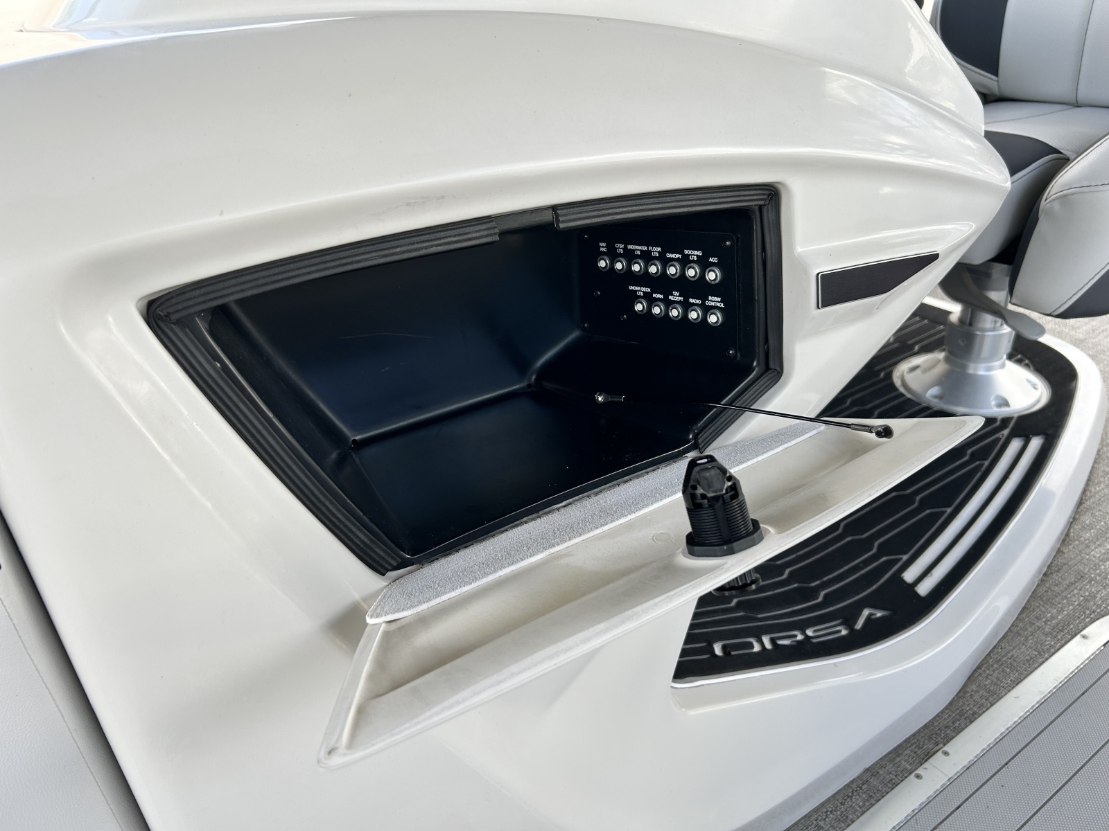 23ft Barletta Yacht For Sale