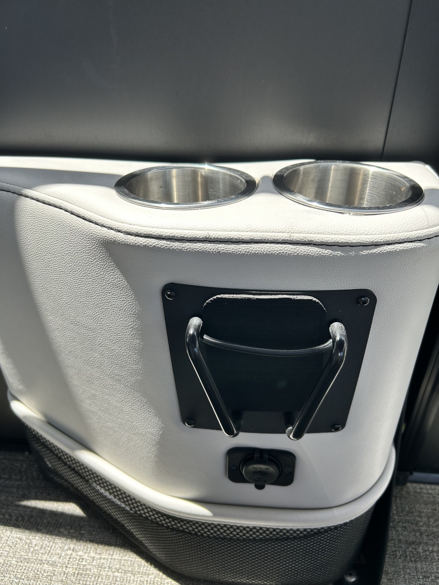 23ft Barletta Yacht For Sale