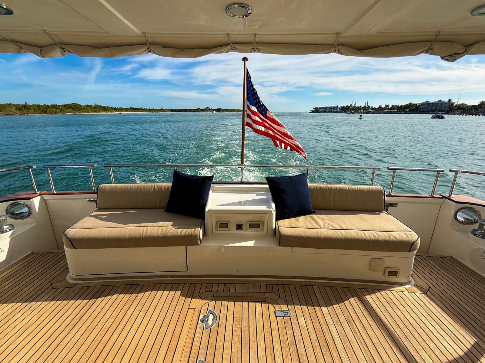 64' 2003 Grand Banks 64 Aleutian RP