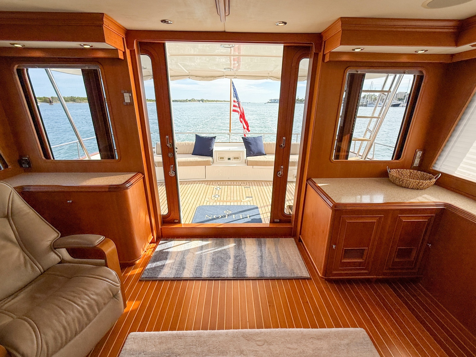 64' 2003 Grand Banks 64 Aleutian RP