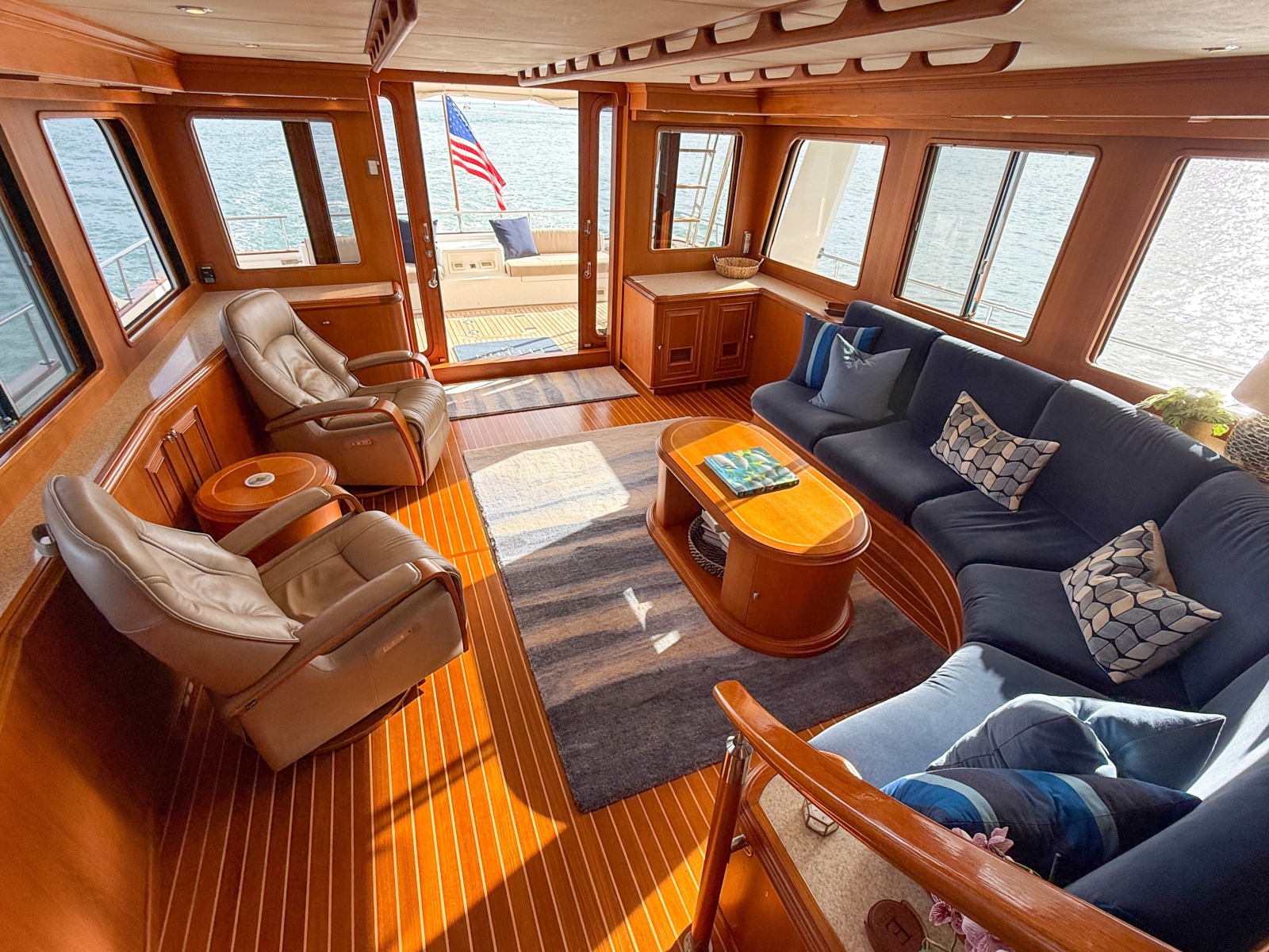 64' 2003 Grand Banks 64 Aleutian RP