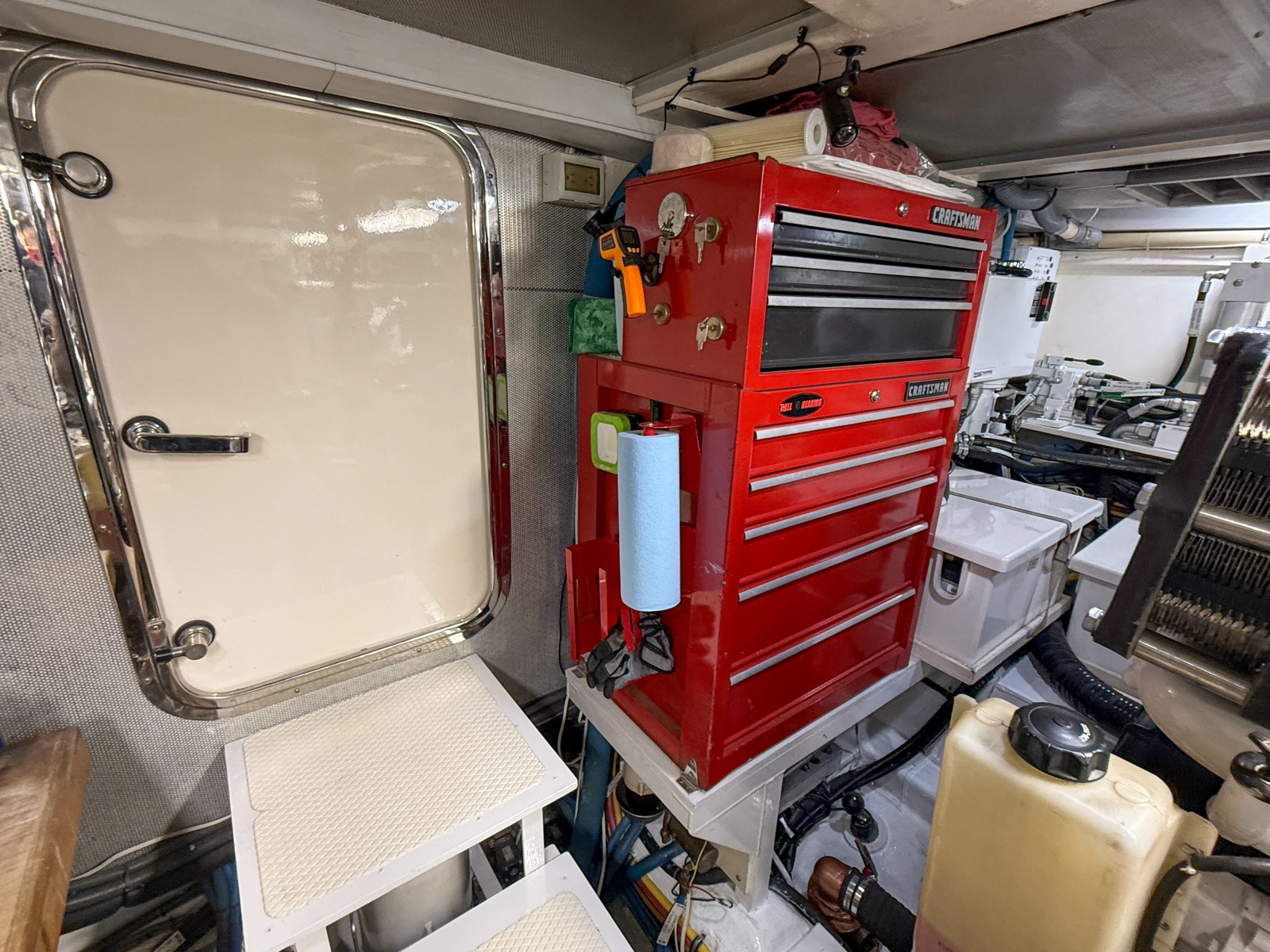 64' 2003 Grand Banks 64 Aleutian RP