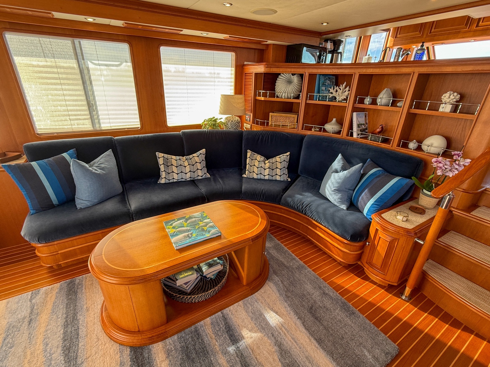 64' 2003 Grand Banks 64 Aleutian RP