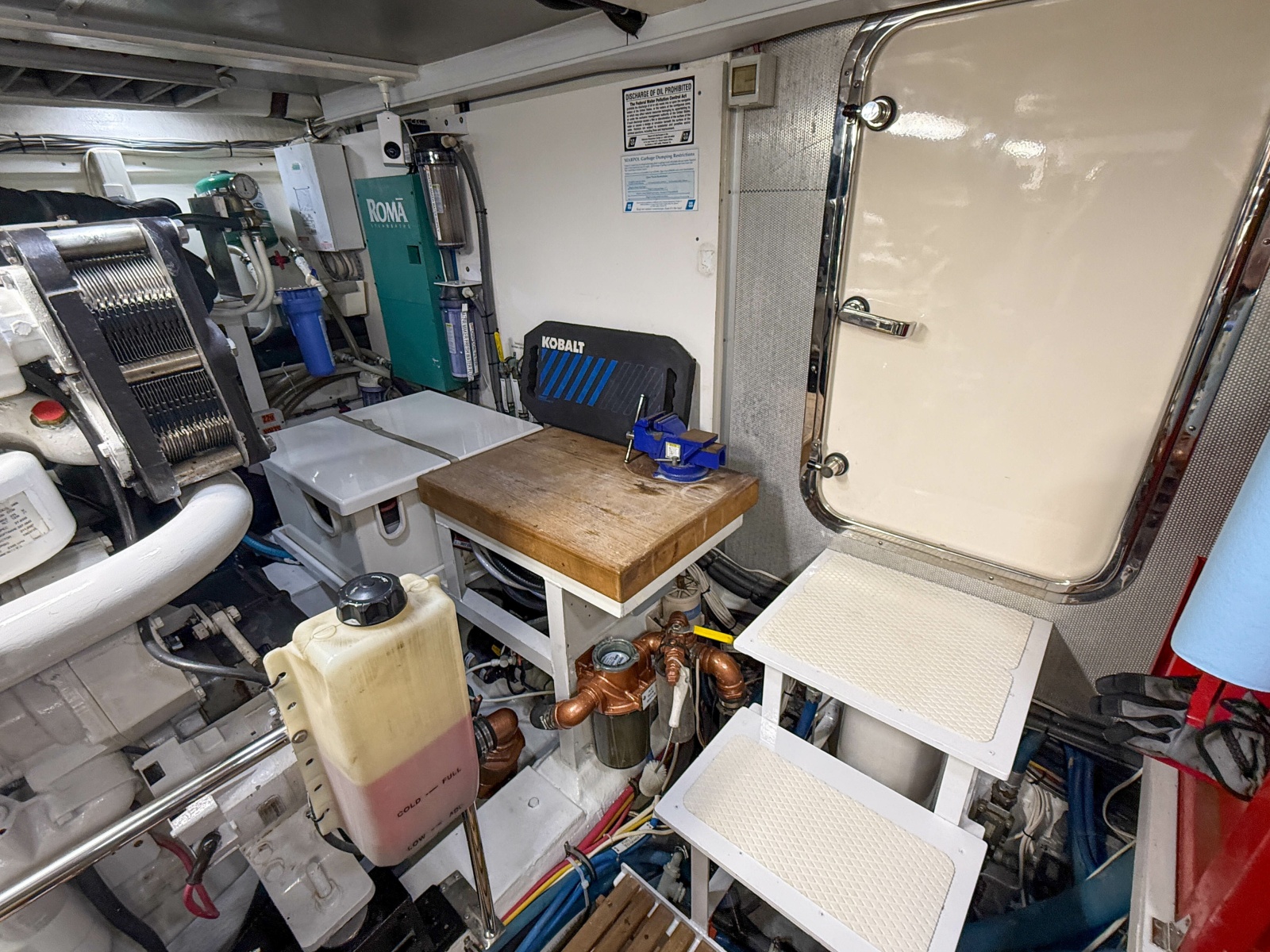 64' 2003 Grand Banks 64 Aleutian RP