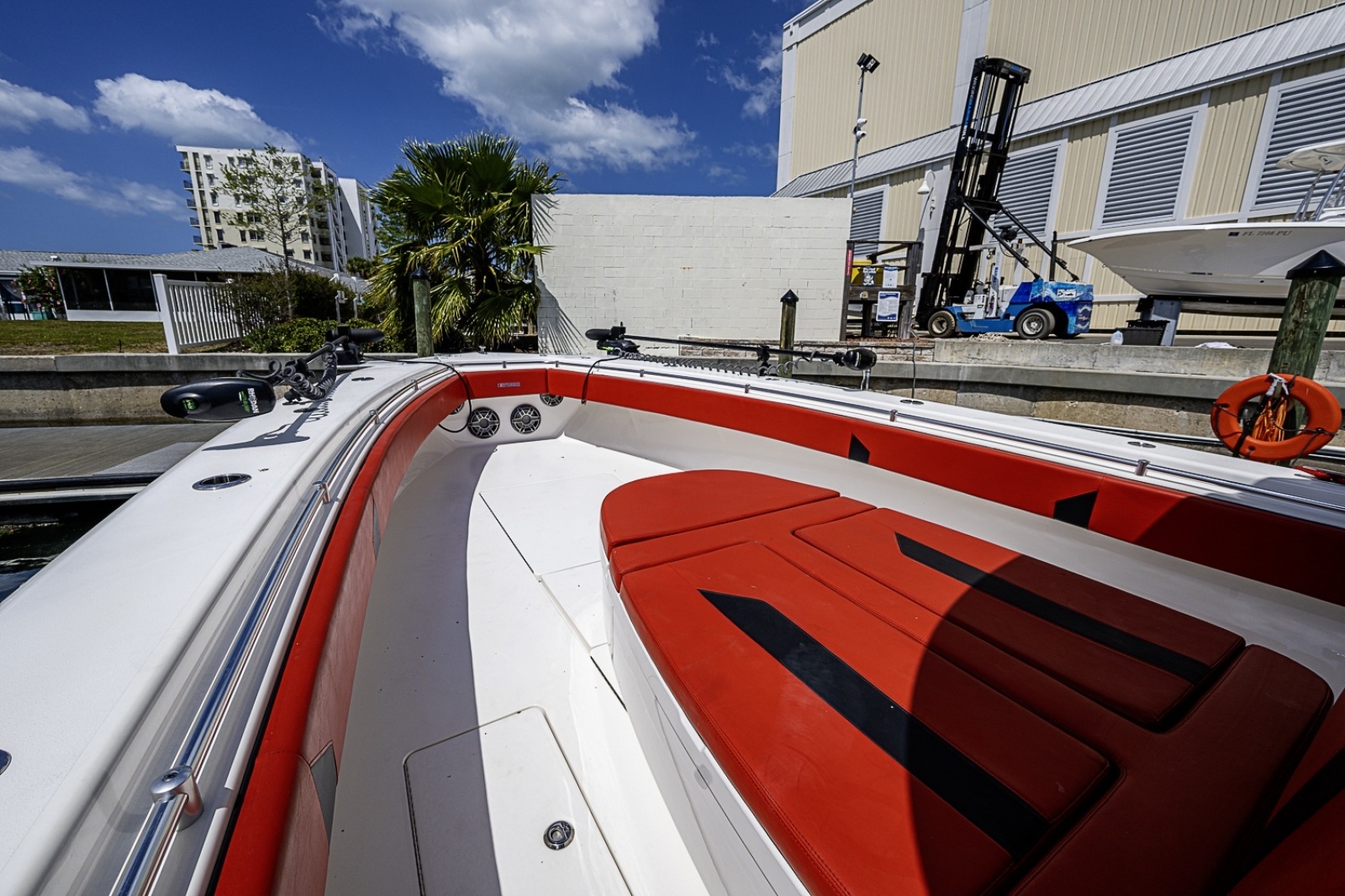 44ft Contender Yacht For Sale