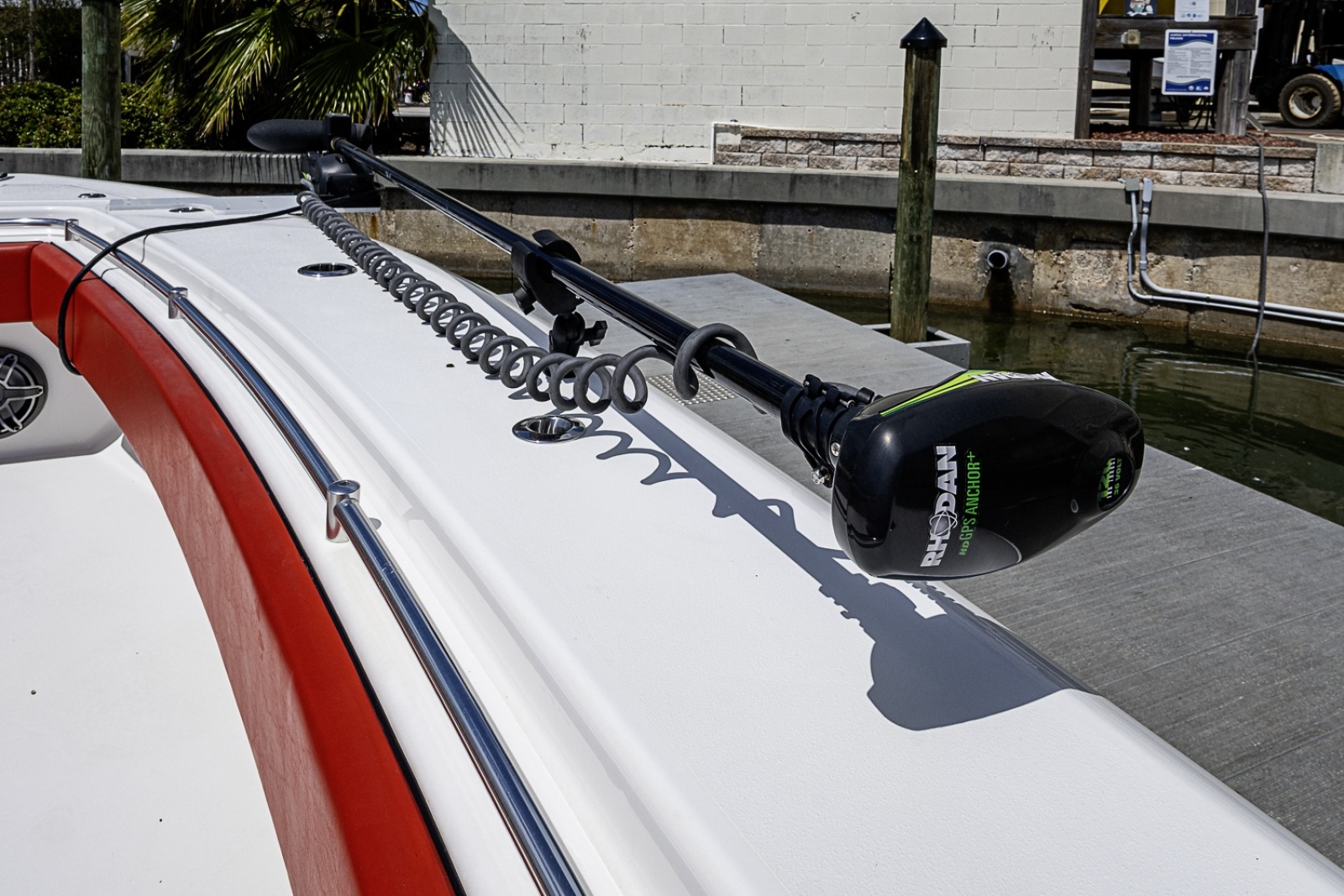 44' 2021 Contender 44ST