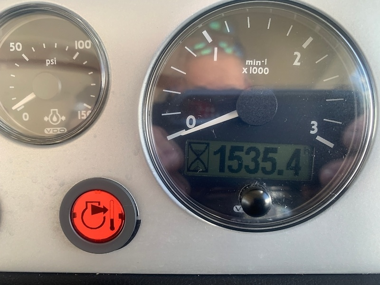 58' 2008 Viking Sport Cruiser