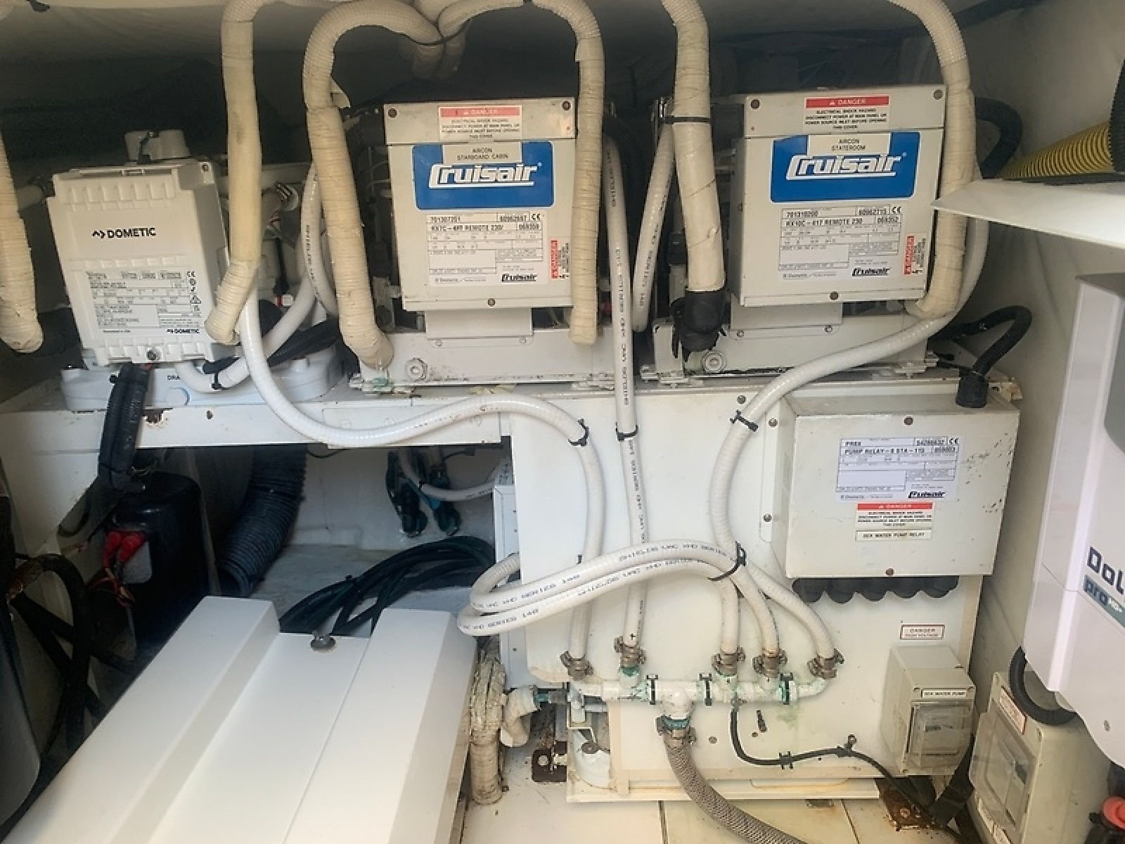 58' 2008 Viking Sport Cruiser