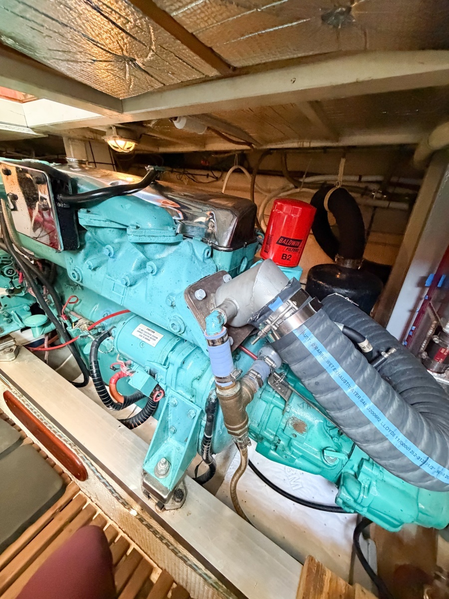 MOLLY B 36ft Grand Banks Yacht For Sale