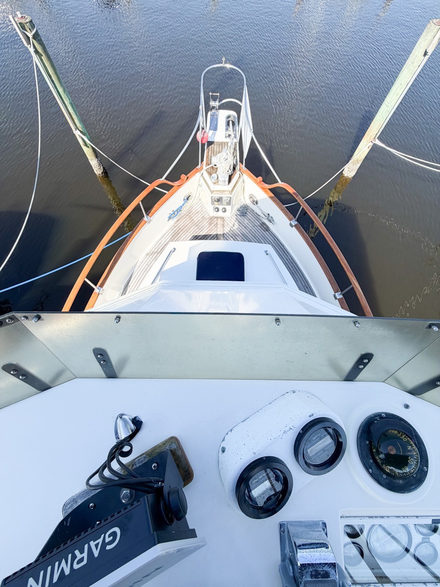 1991 Grand Banks 36