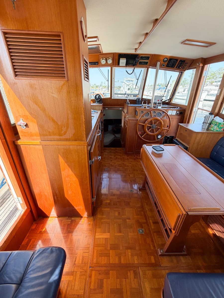 1991 Grand Banks 36