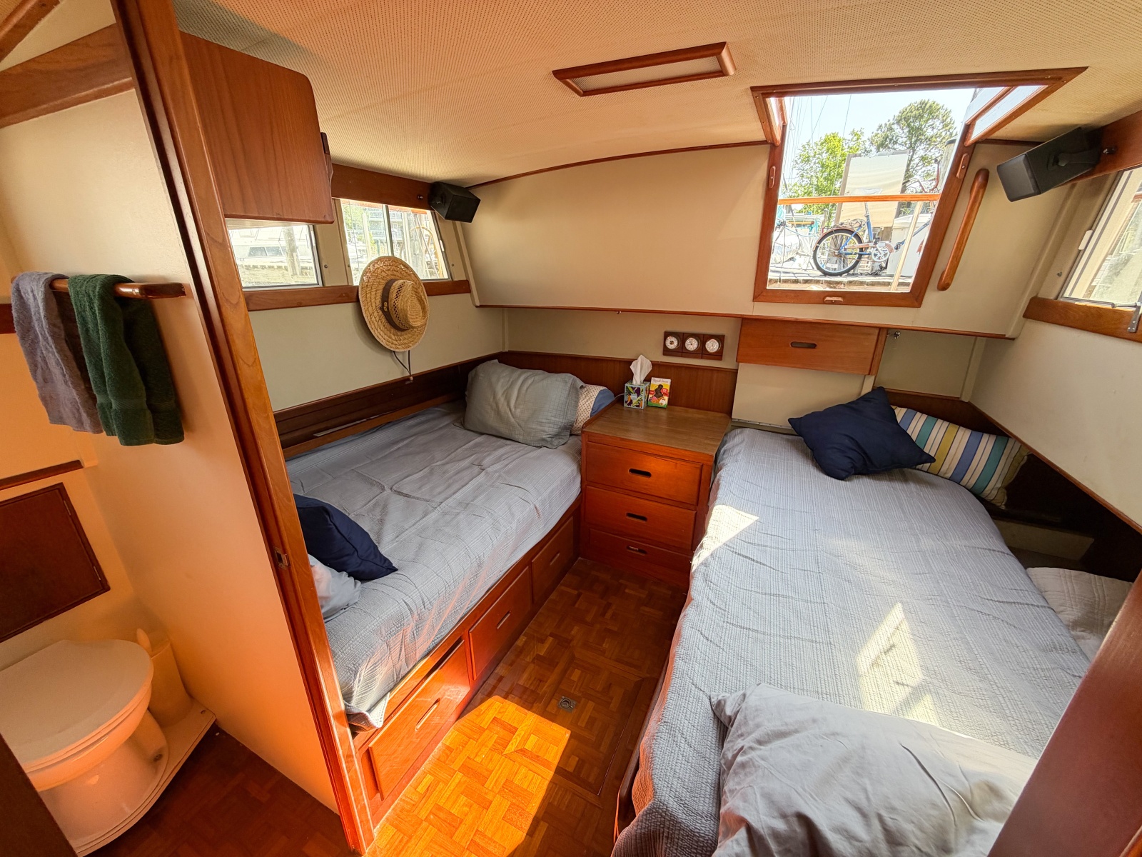 1991 Grand Banks 36