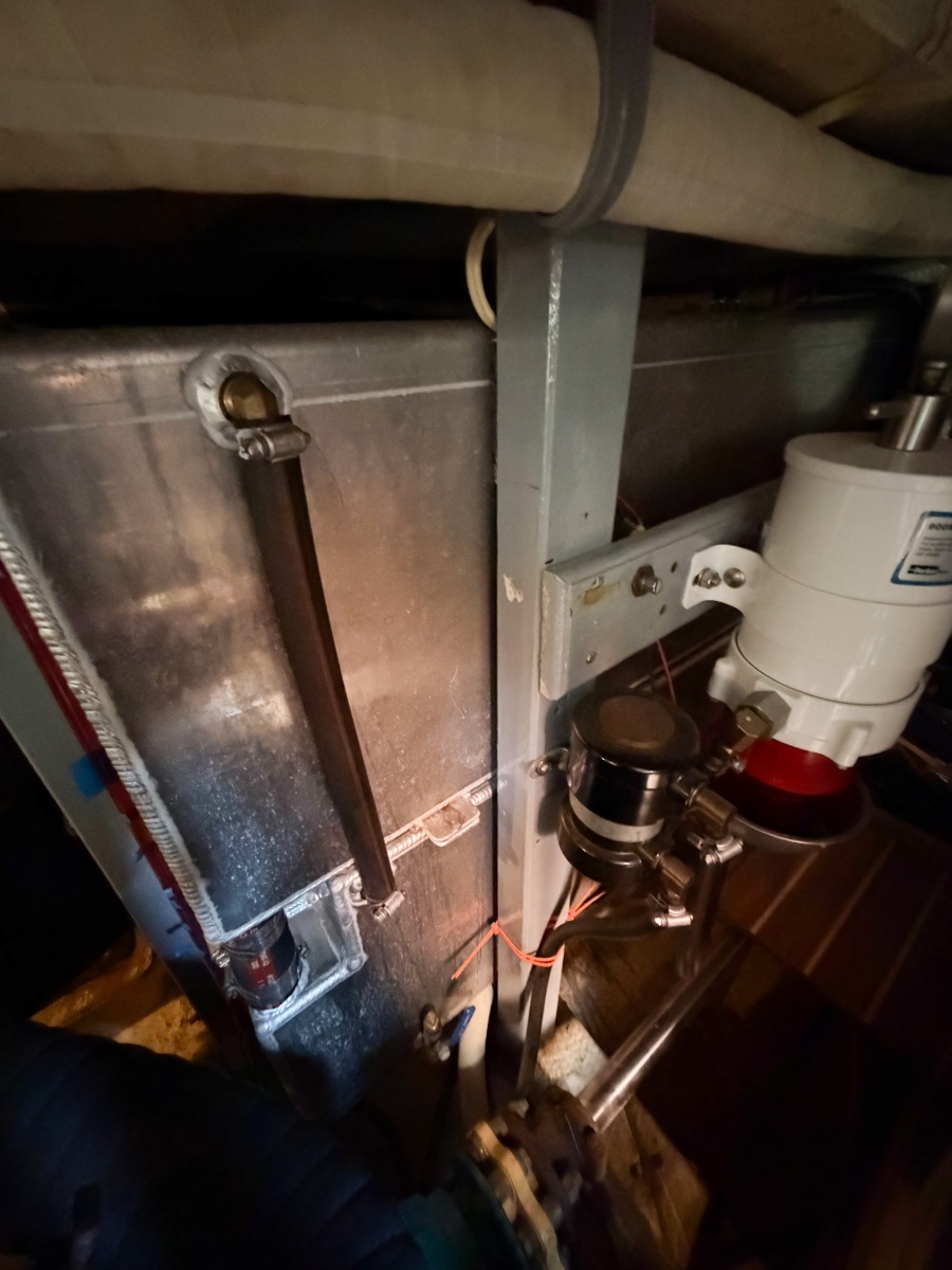 MOLLY B 36ft Grand Banks Yacht For Sale