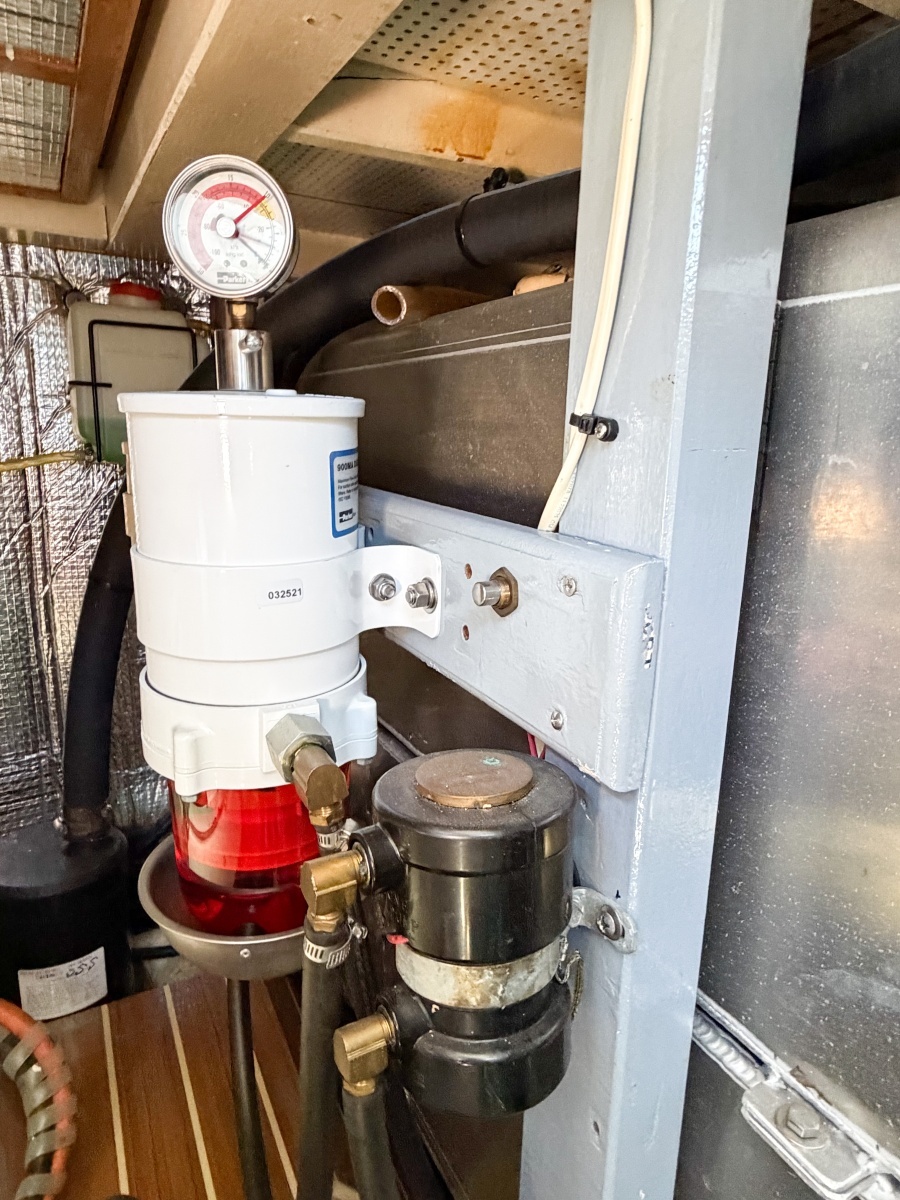 MOLLY B 36ft Grand Banks Yacht For Sale