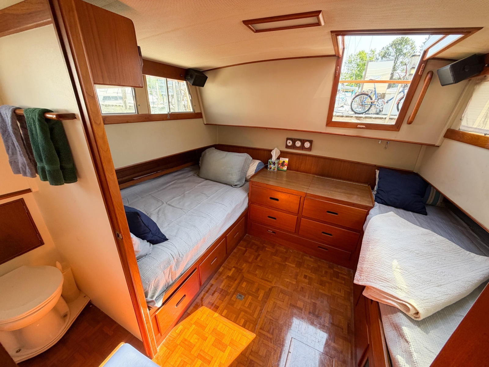 MOLLY B 36ft Grand Banks Yacht For Sale