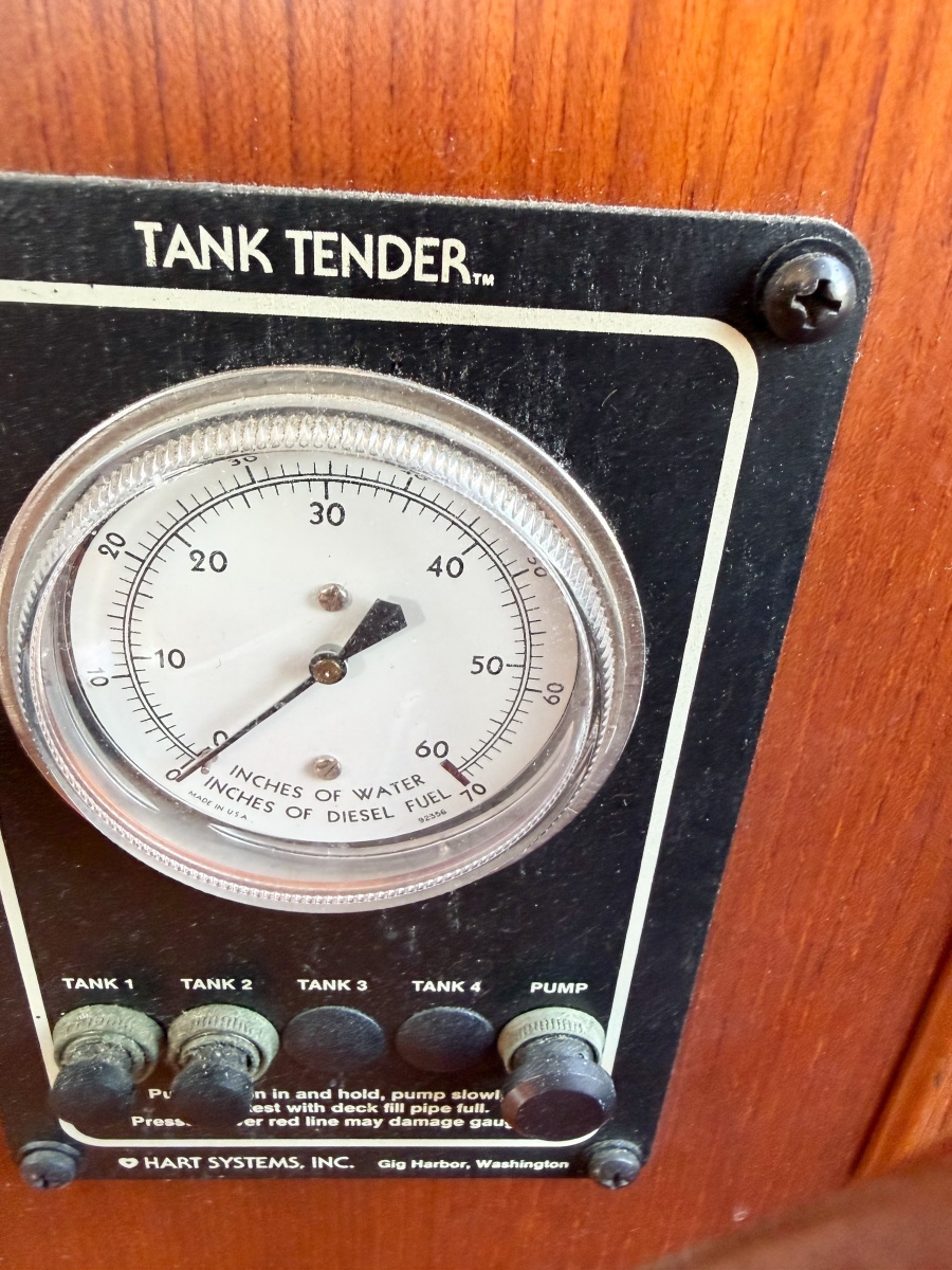 MOLLY B 36ft Grand Banks Yacht For Sale