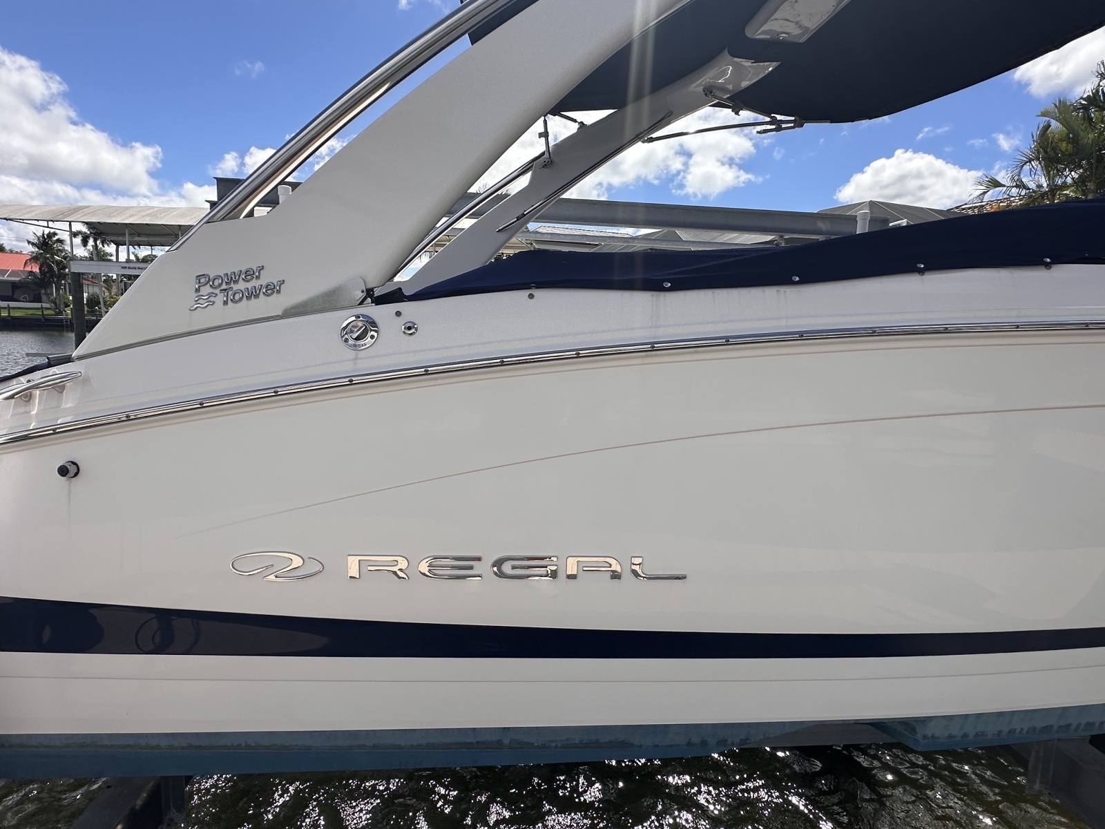 26ft Regal Yacht For Sale