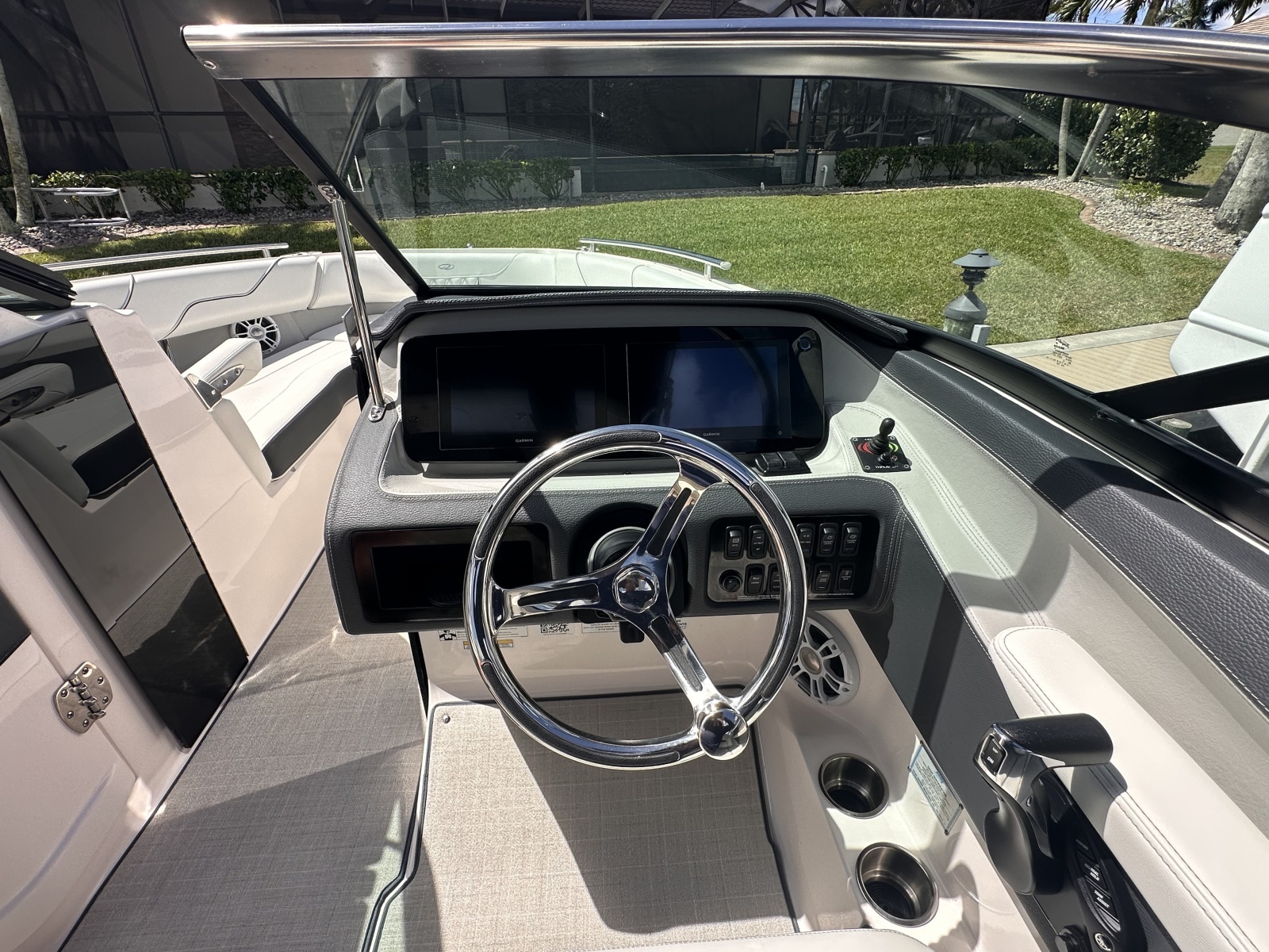 26ft Regal Yacht For Sale