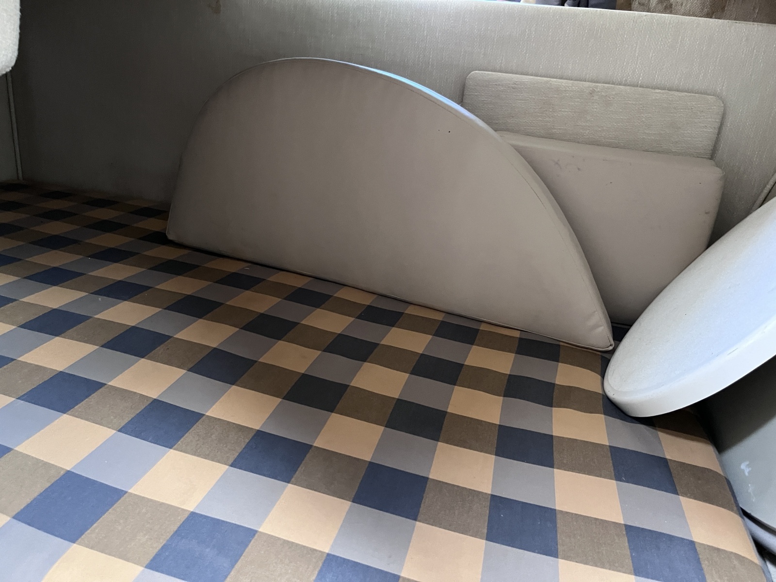 29ft Chaparral Yacht For Sale