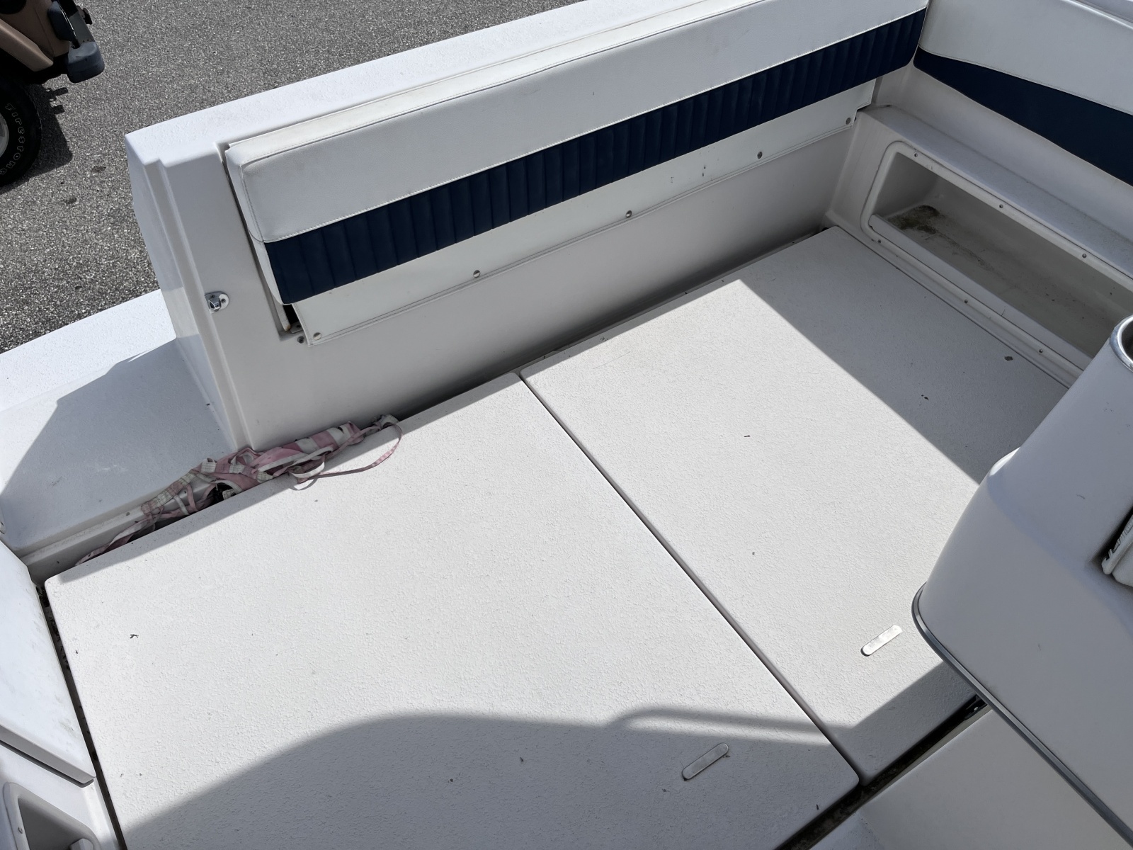 29ft Chaparral Yacht For Sale