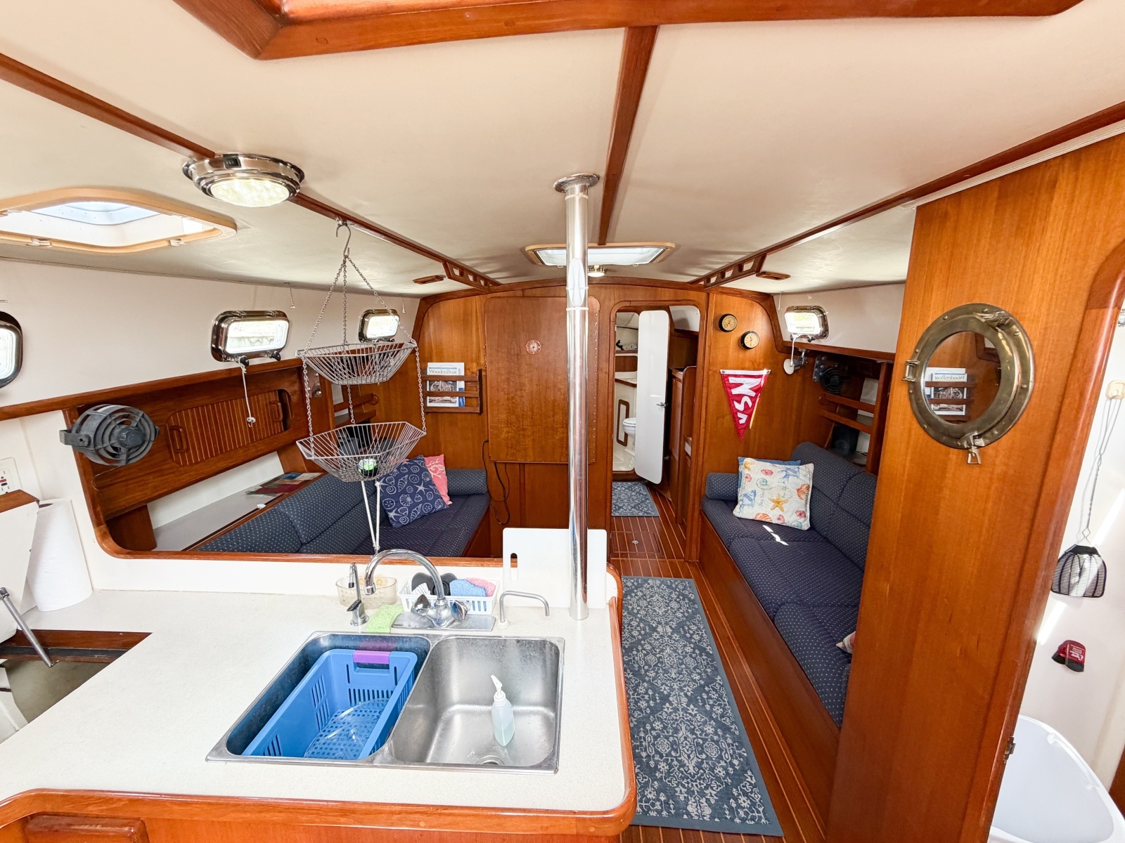 EARLY OUT 40ft Caliber Yacht For Sale