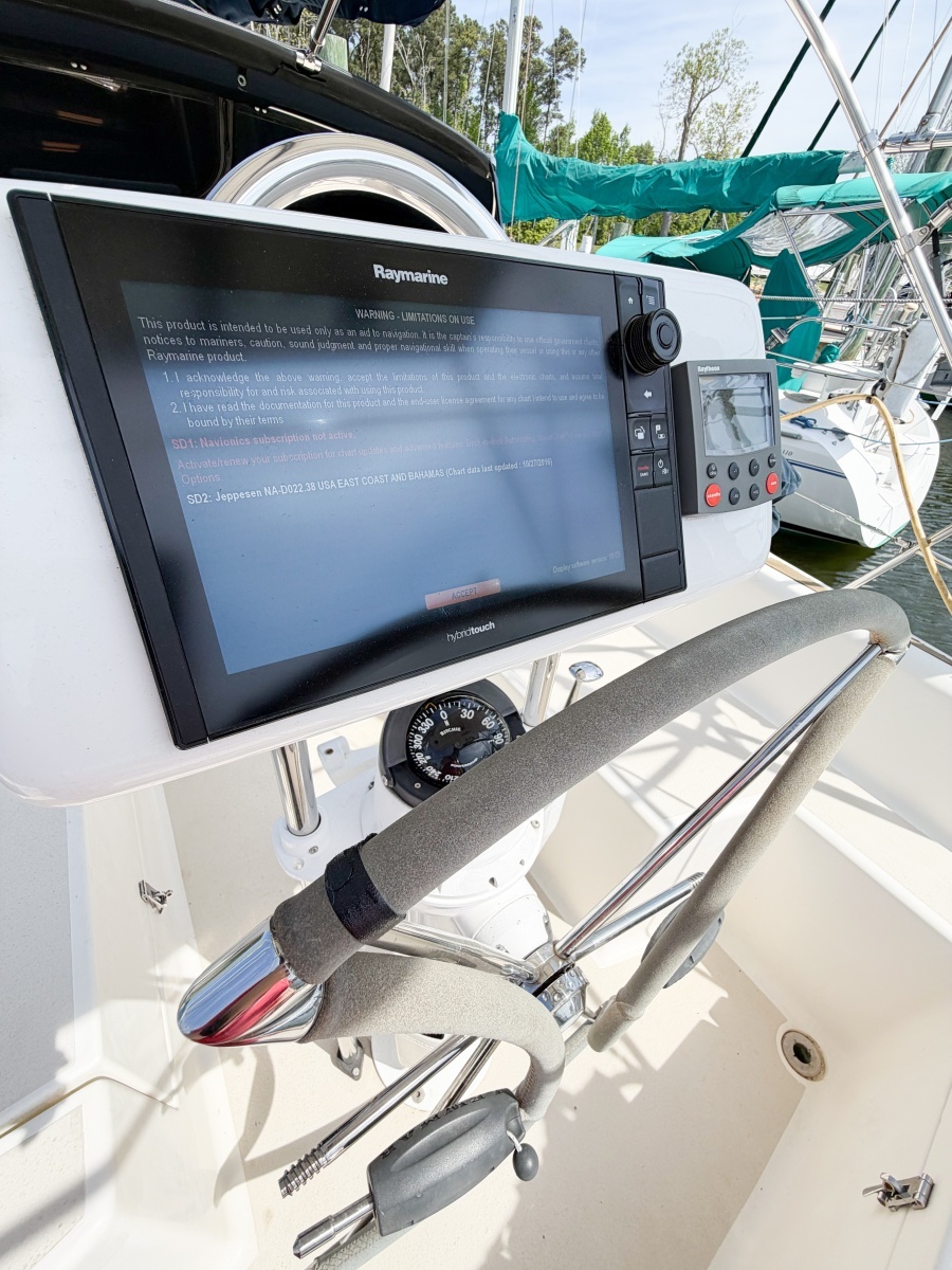 EARLY OUT 40ft Caliber Yacht For Sale