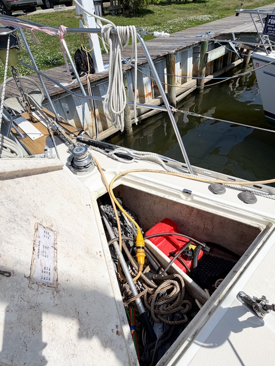 EARLY OUT 40ft Caliber Yacht For Sale