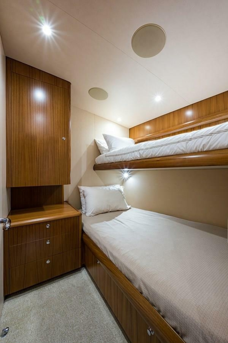 75' 2017 Weaver Custom Sportfish