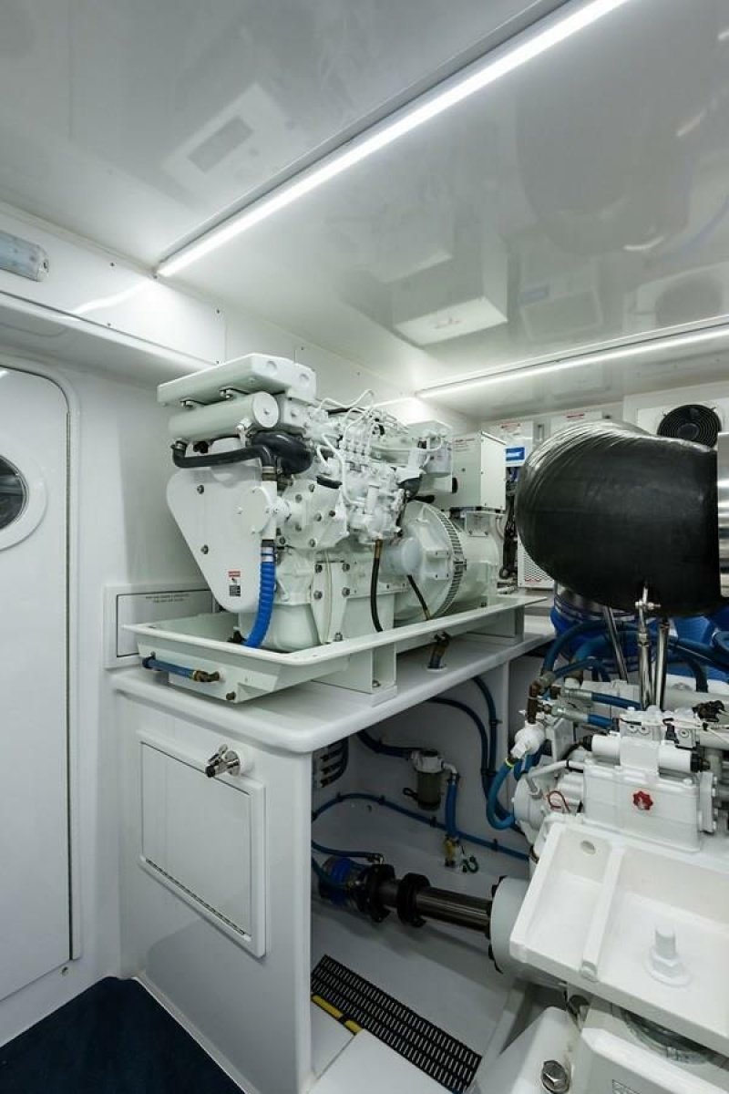 75' 2017 Weaver Custom Sportfish