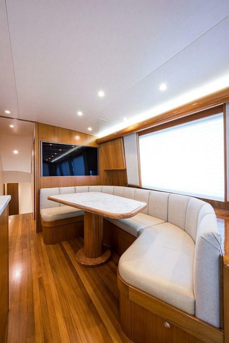 75' 2017 Weaver Custom Sportfish