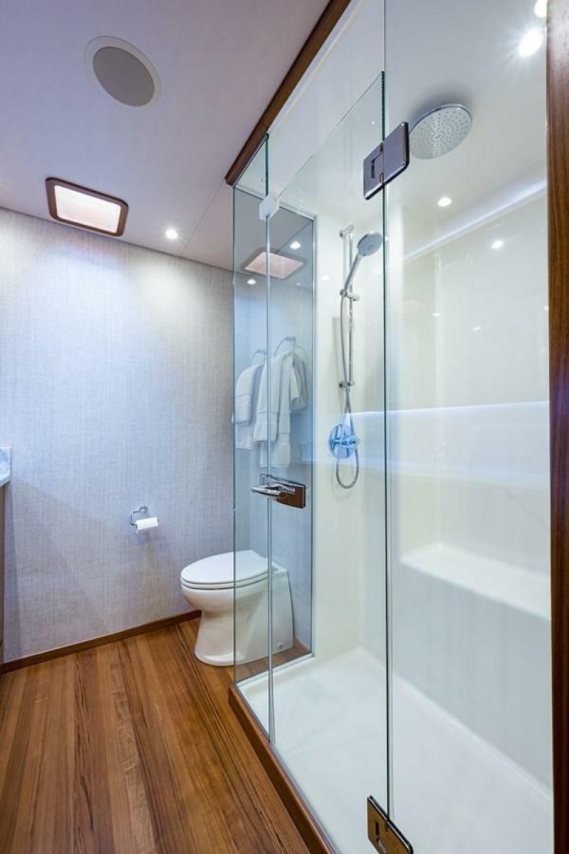 75' 2017 Weaver Custom Sportfish