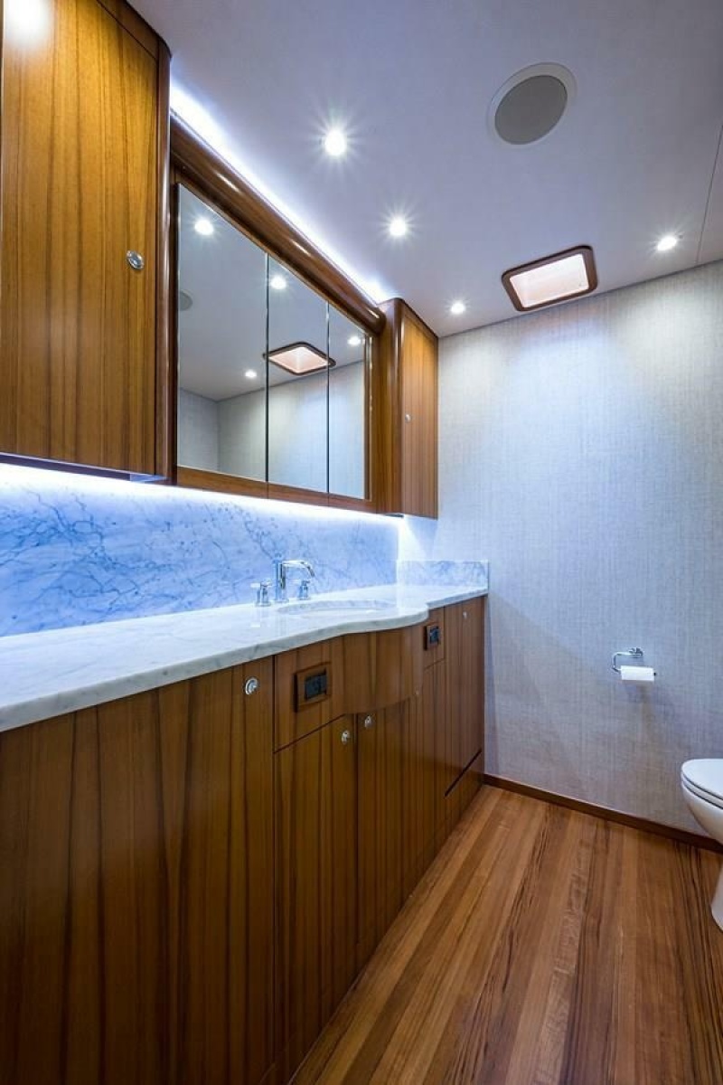 75' 2017 Weaver Custom Sportfish