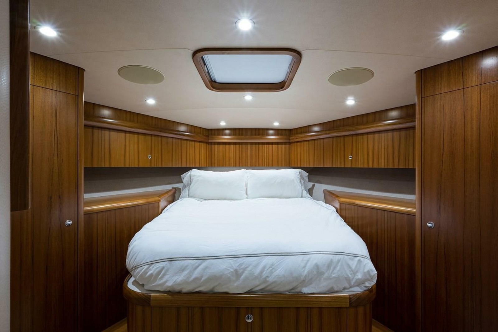 75' 2017 Weaver Custom Sportfish