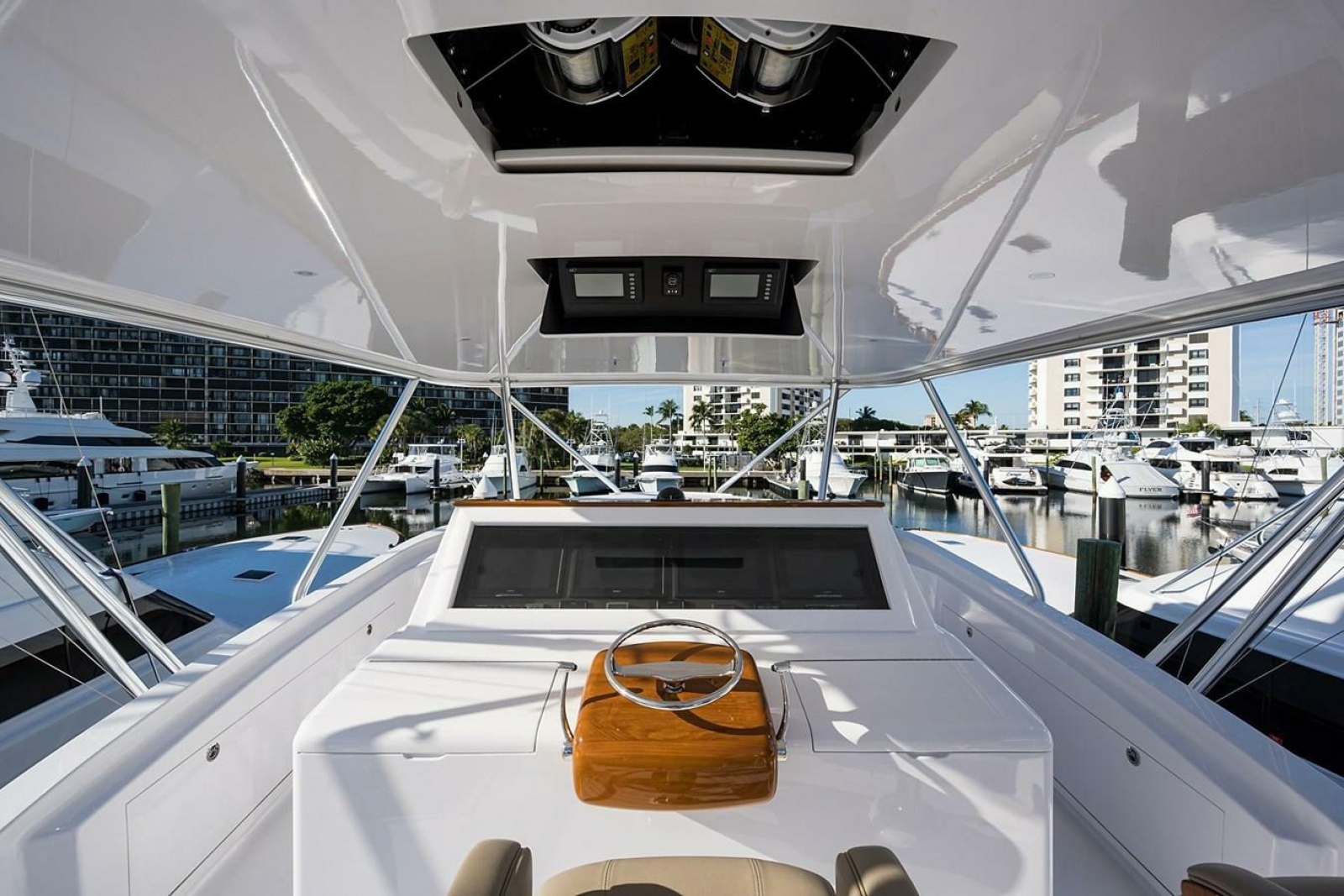 75' 2017 Weaver Custom Sportfish