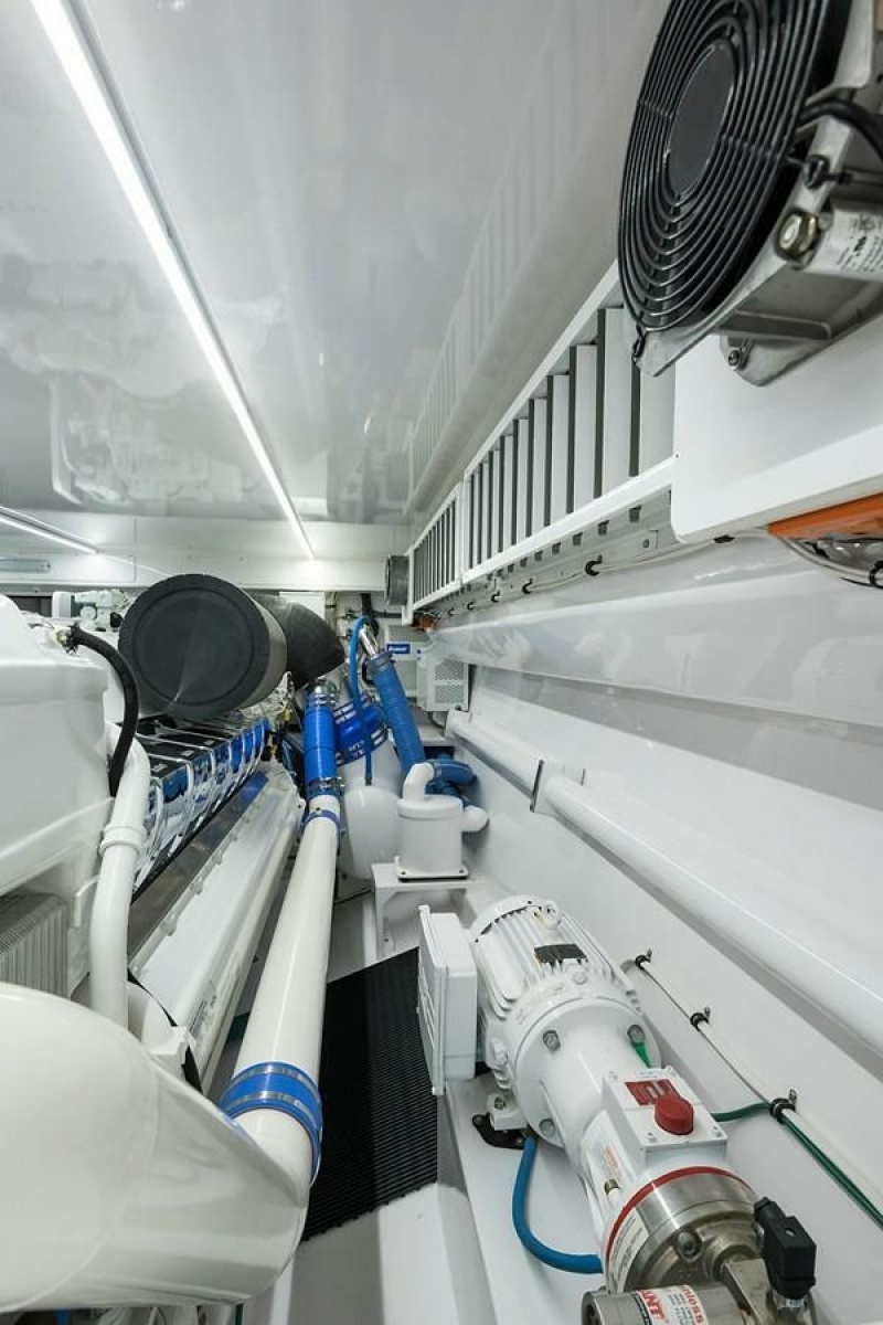 75' 2017 Weaver Custom Sportfish